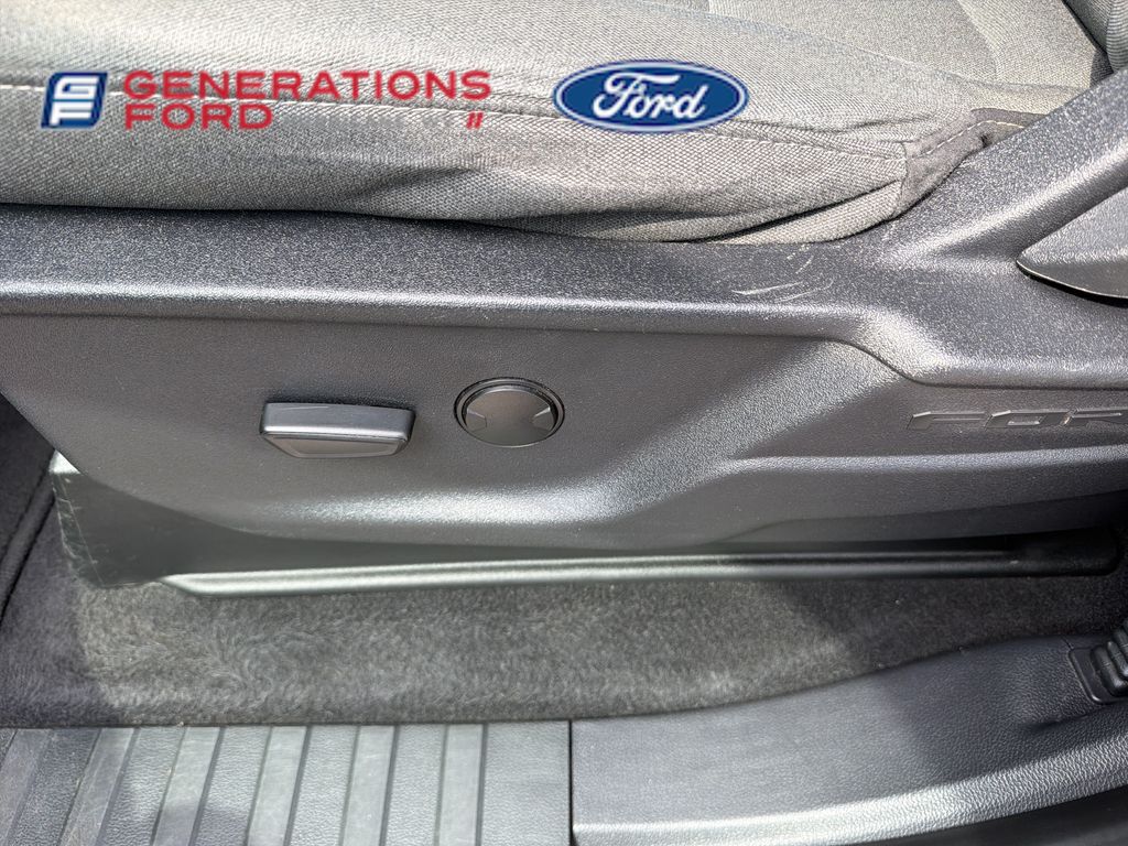 2023 Ford F-150 XLT - Photo 16