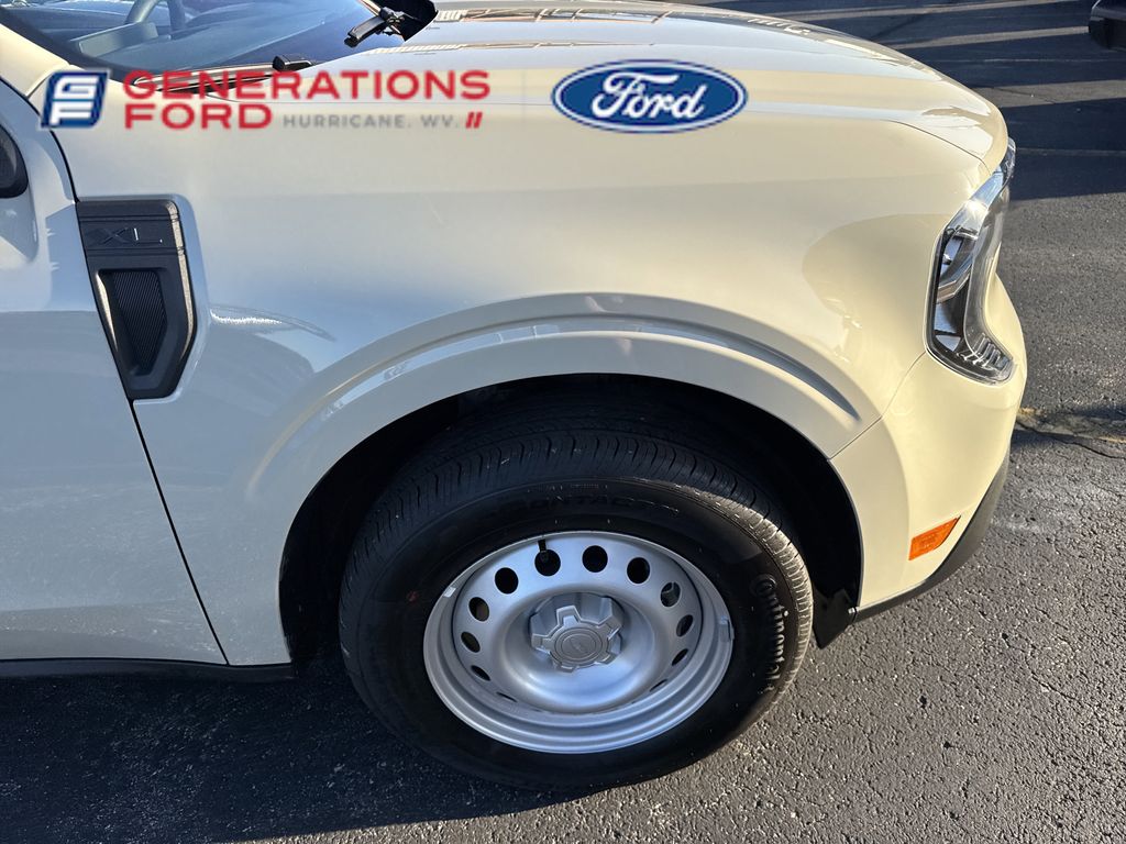 2025 Ford Maverick XL photo 3