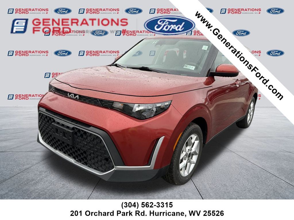 2023 Kia Soul LX