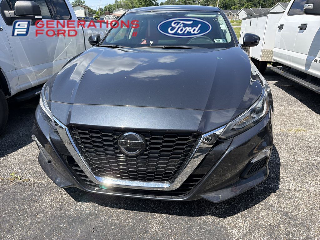Used 2022 Nissan Altima SV with VIN 1N4BL4DV8NN387295 for sale in Hurricane, WV