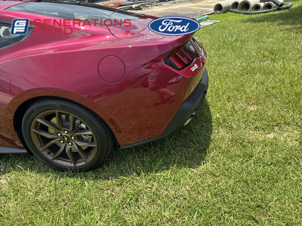 2025 Ford Mustang GT Premium Fastback - Photo 10