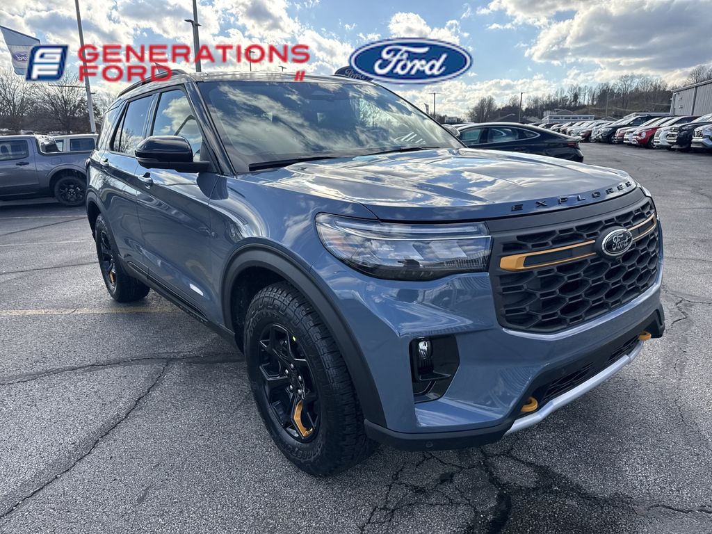 2026 Ford Explorer photo 3