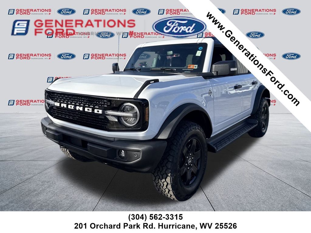 2025 Ford Bronco 4-Door Outer Banks's photo