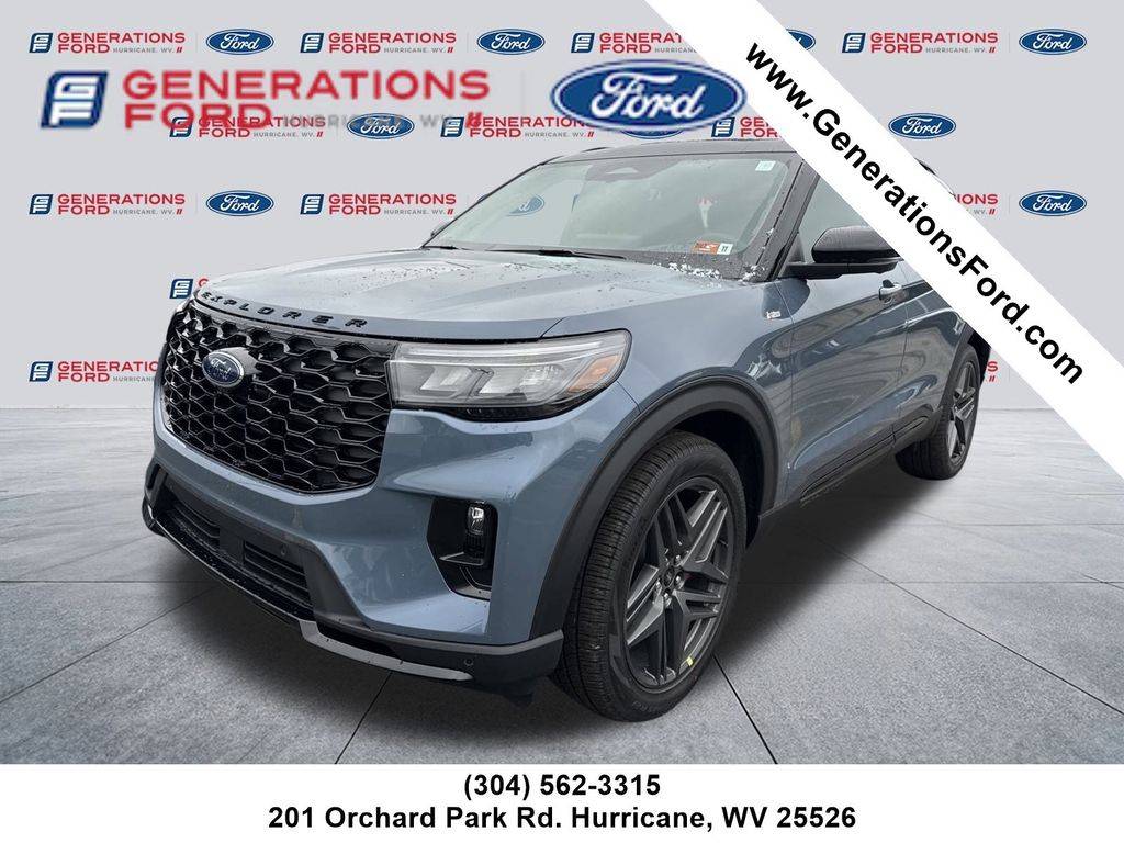 2026 Ford Explorer ST-LINE's photo