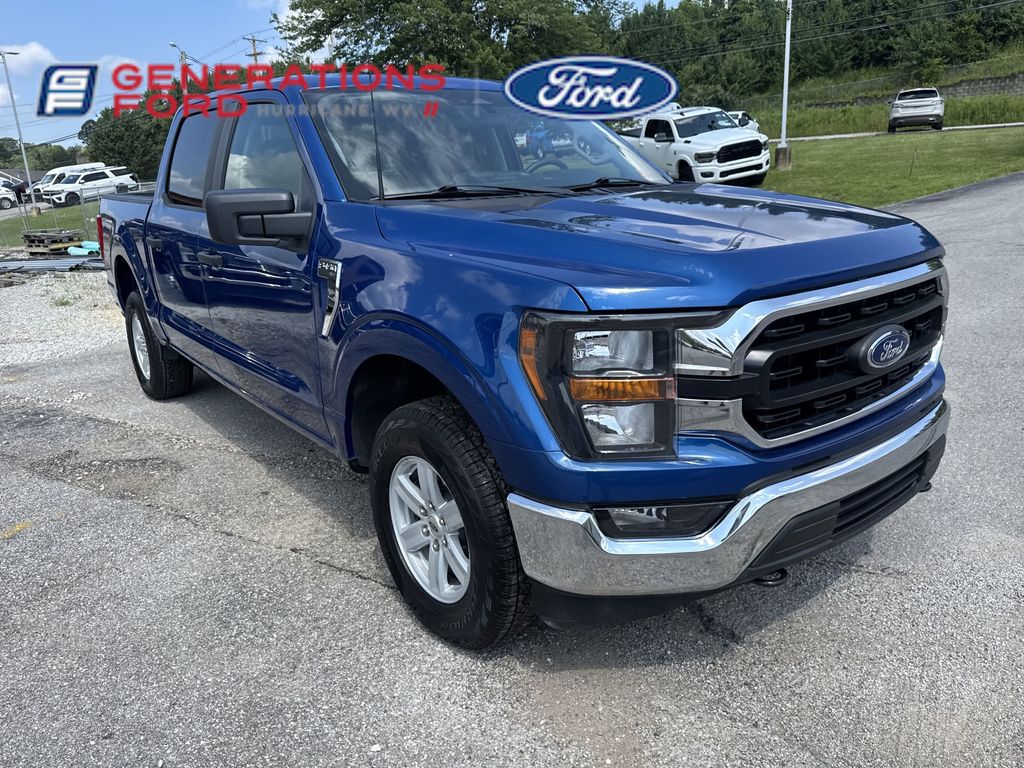 2023 Ford F-150 XLT photo 3