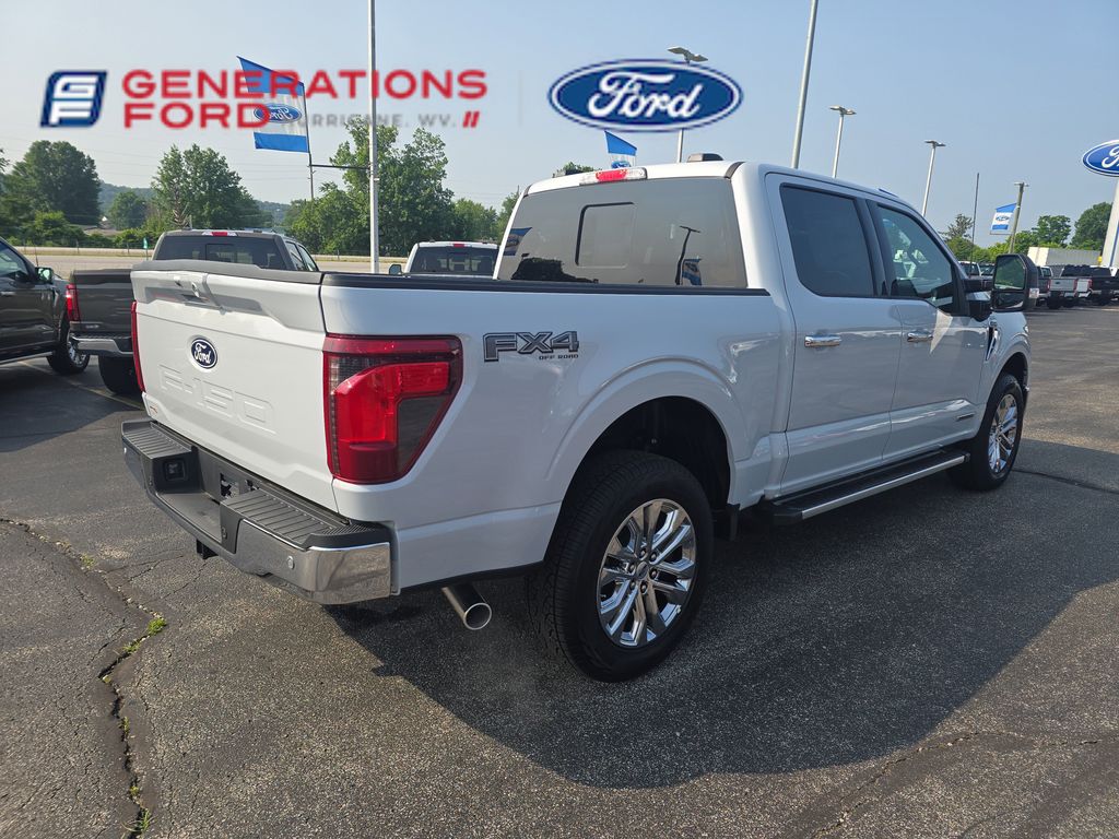 2025 Ford F-150 XLT photo 2