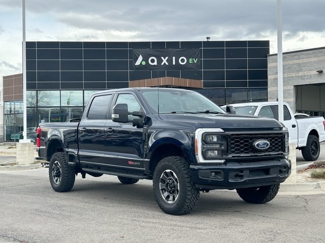2023 Ford F-250 Super Duty Lariat's photo