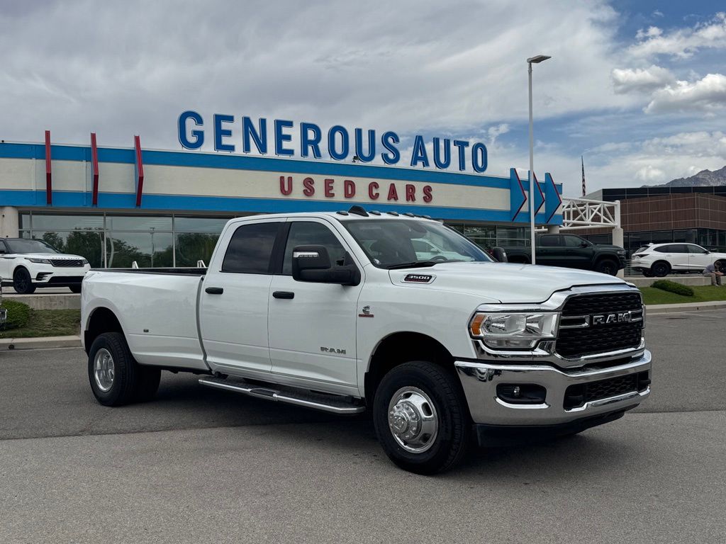 2024 RAM 3500 Big Horn 4X4 Crew Cab LWB's photo