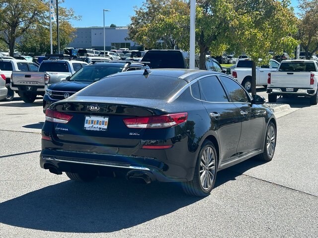 2019 Kia Optima SX photo 2