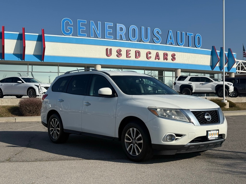 2015 Nissan Pathfinder SV