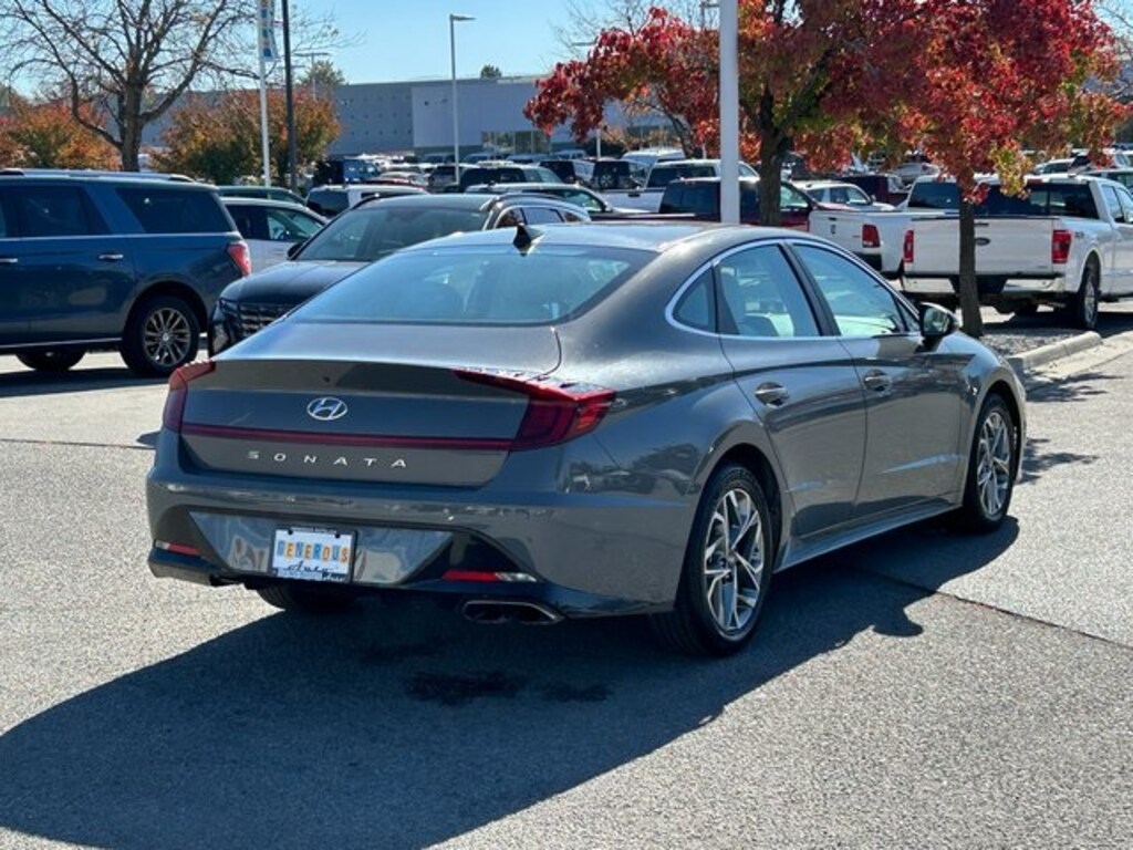 Used 2023 Hyundai Sonata SEL Sedan