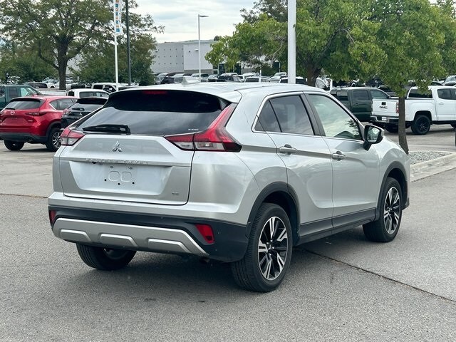 2024 Mitsubishi Eclipse Cross SE photo 2