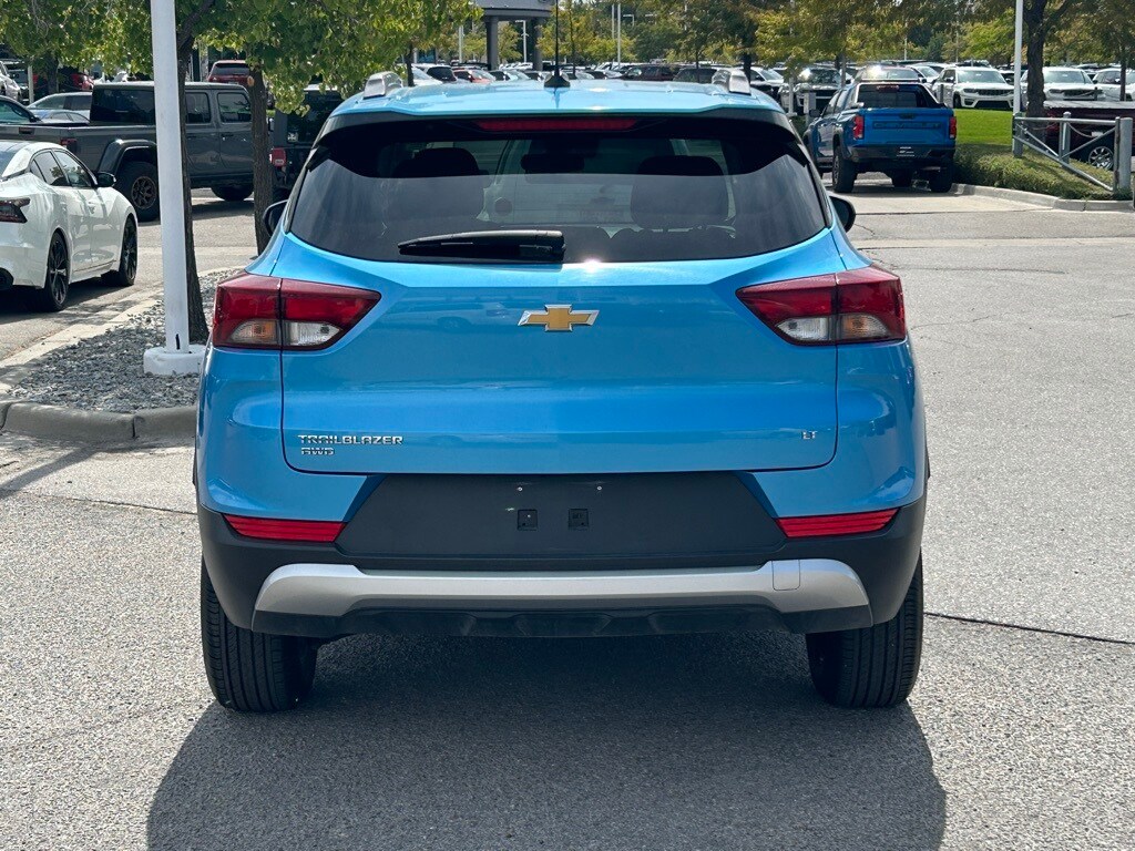 2025 Chevrolet Trailblazer LT photo 4