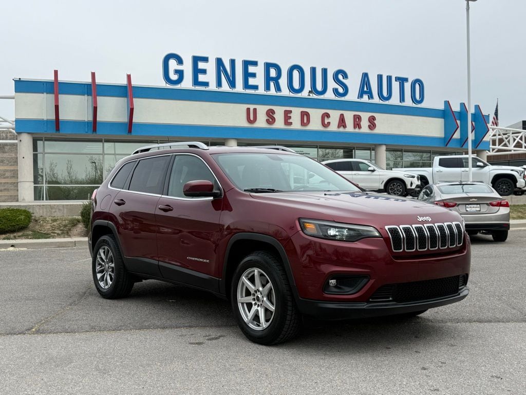 2020 Jeep Cherokee Latitude Plus 4X4's photo