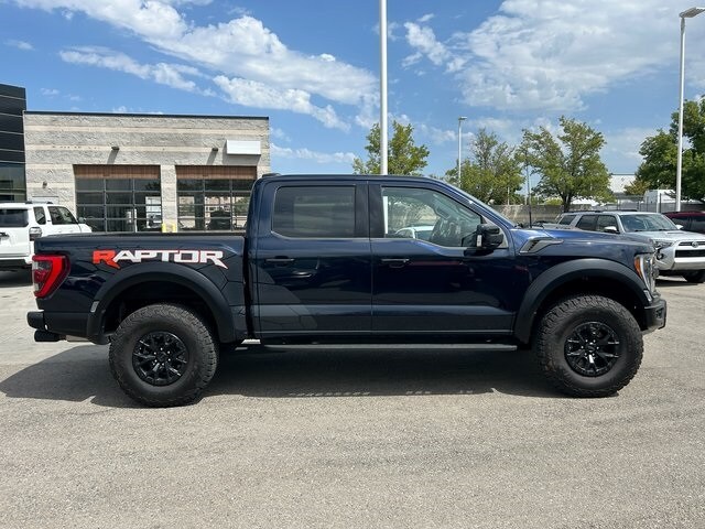2023 Ford F-150 Raptor photo 2