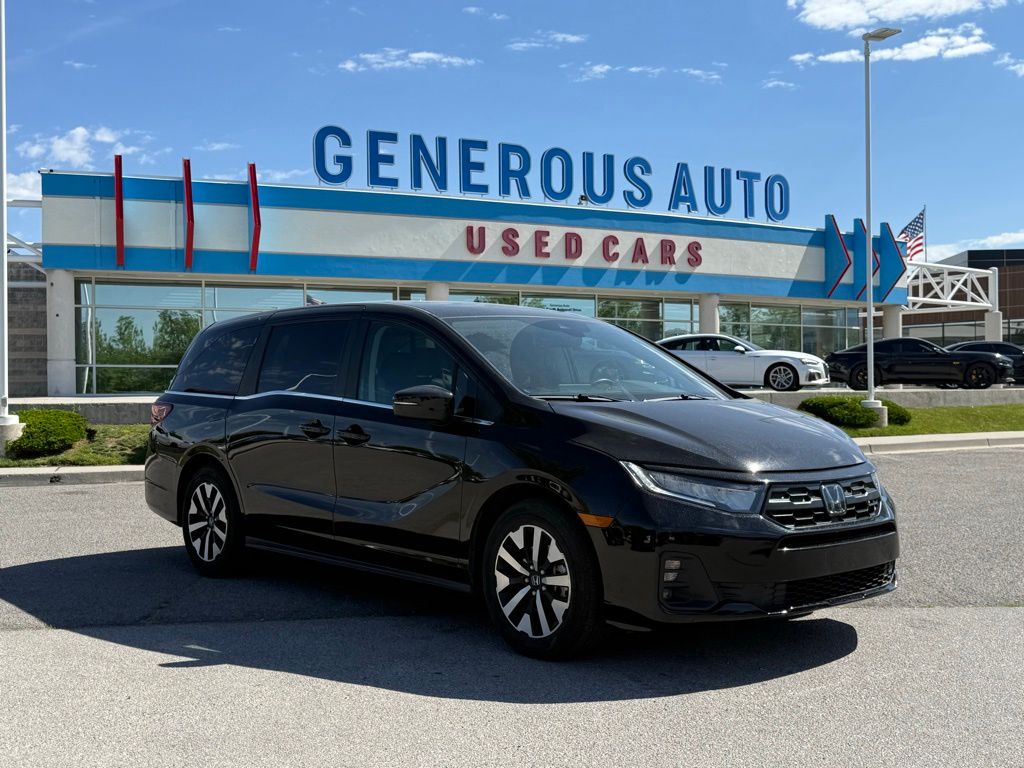 2025 Honda Odyssey EX-L's photo