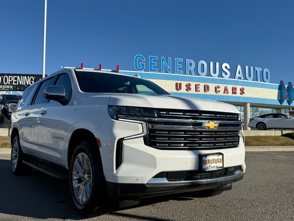 2023 Chevrolet Suburban Premier's photo