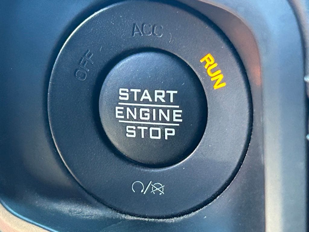 2024 Jeep Wrangler 4-Door Rubicon - Photo 16