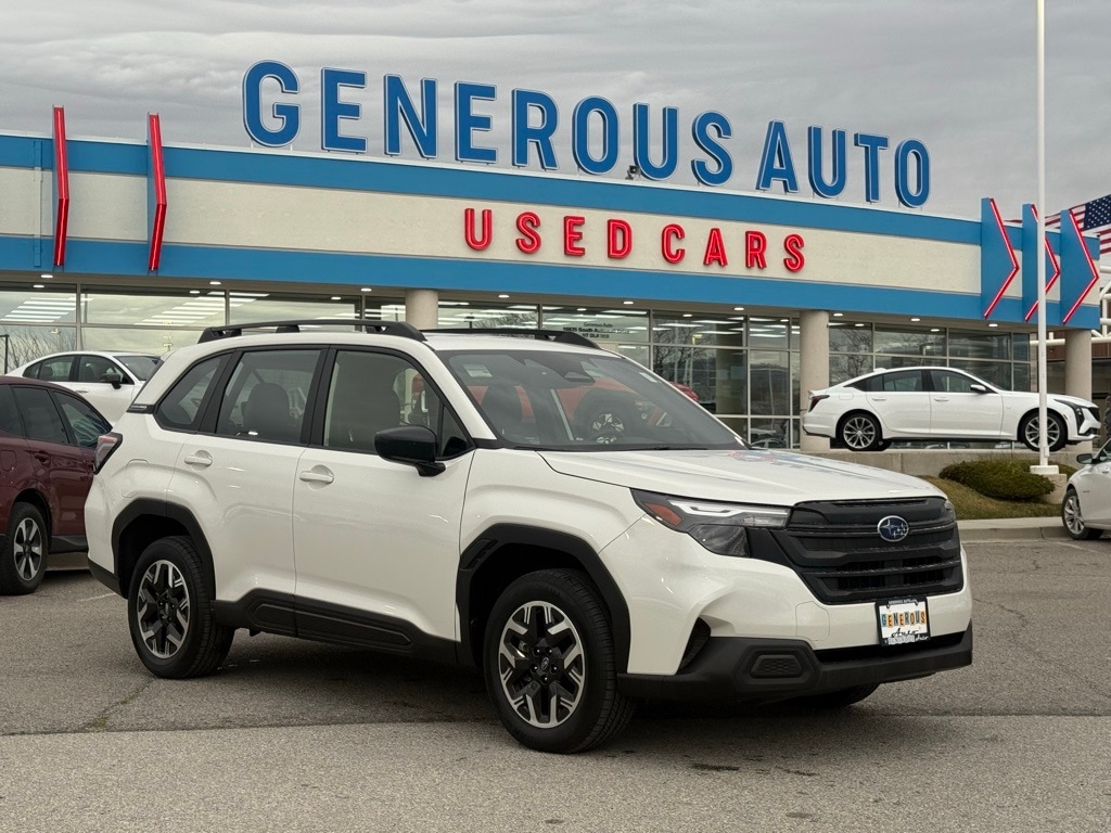 2025 Subaru Forester Base's photo