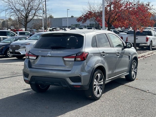 2024 Mitsubishi Outlander Sport ES LE SE photo 3