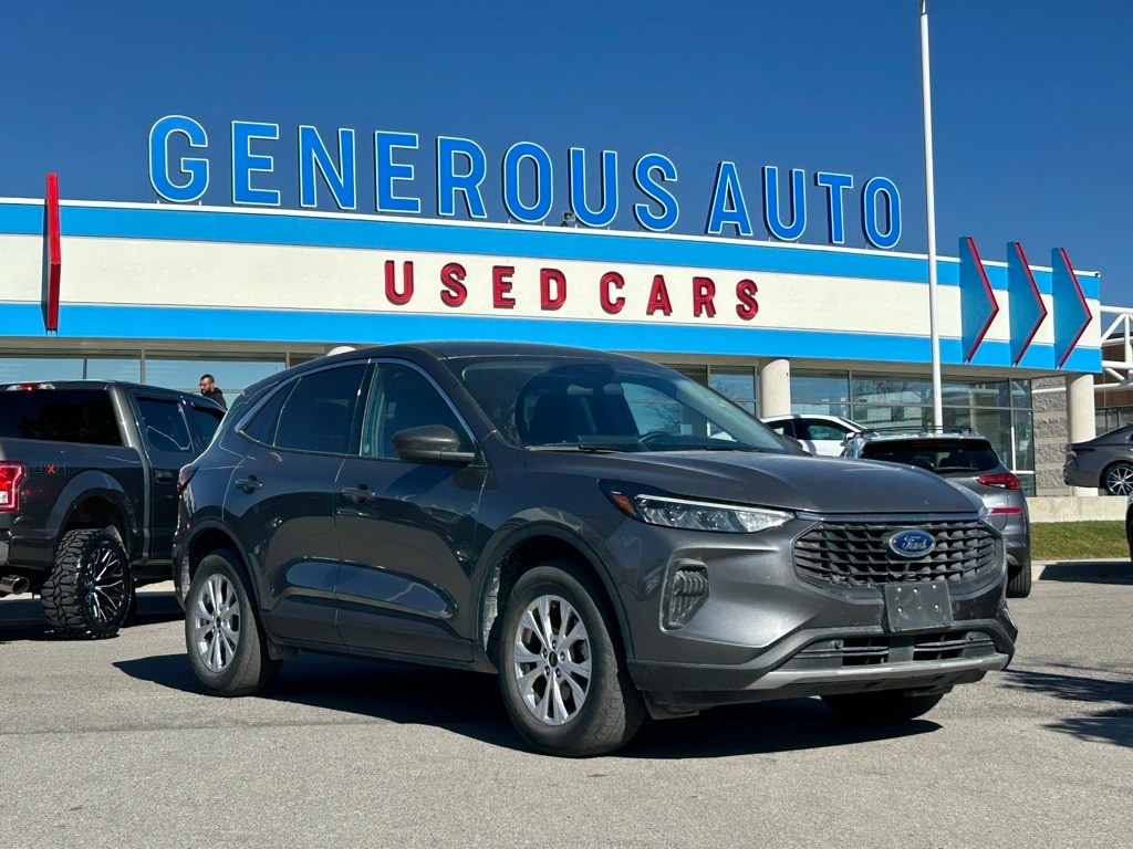 2024 Ford Escape Active's photo