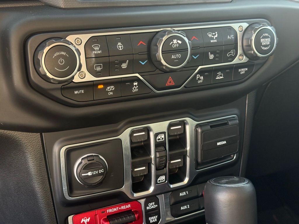 2023 Jeep Wrangler 4-Door Rubicon 392 - Photo 18