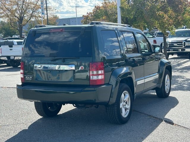 2011 Jeep Liberty Limited photo 2