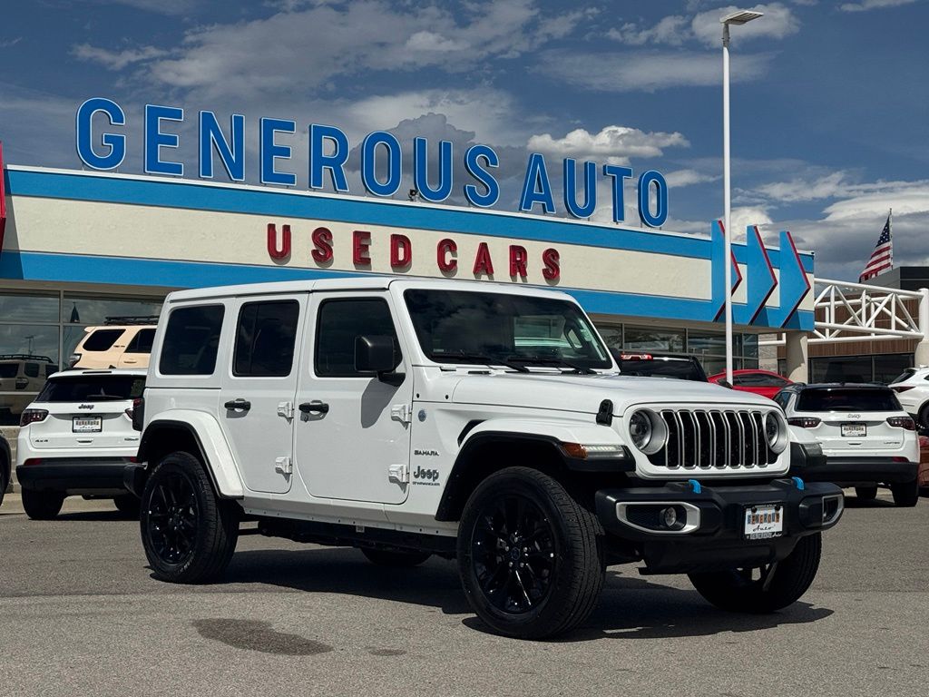2024 Jeep Wrangler Sahara SUV