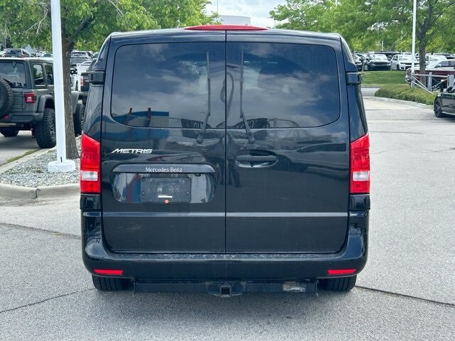 2018 Mercedes Benz Metris Passenger photo 4