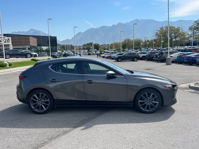 2023 Mazda Mazda3 2.5 s Preferred photo 2