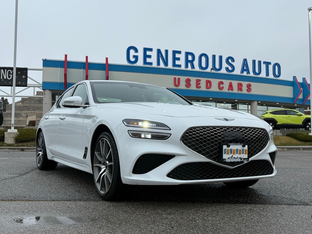 2024 GENESIS G70 Standard's photo