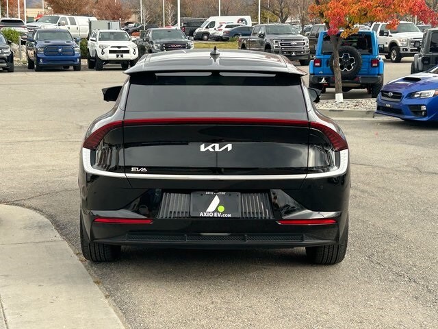2023 Kia EV6 Wind photo 3