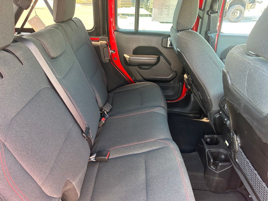 2024 Jeep Wrangler 4-Door Rubicon - Photo 31