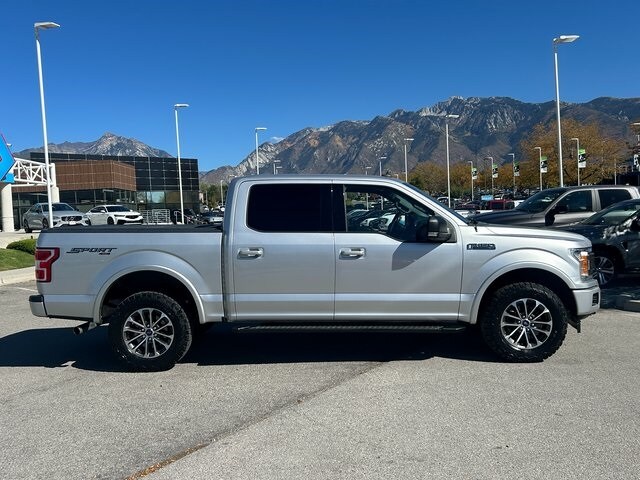 2019 Ford F-150 XLT photo 2