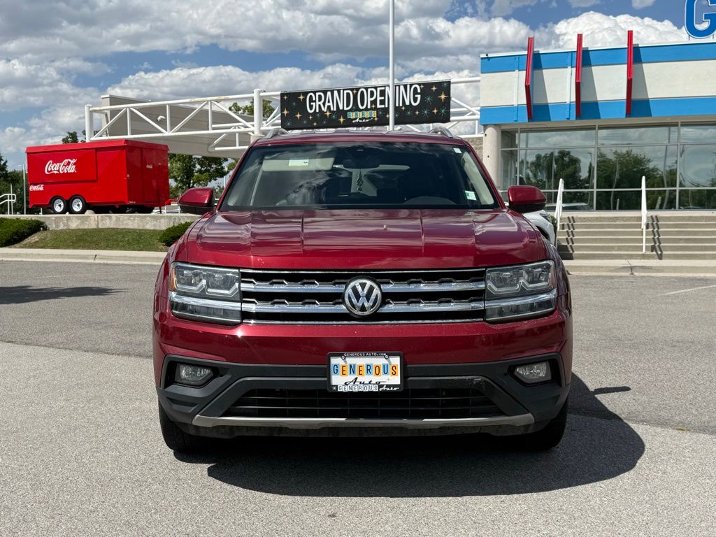 2019 Volkswagen Atlas SE w/Tech - Photo 2