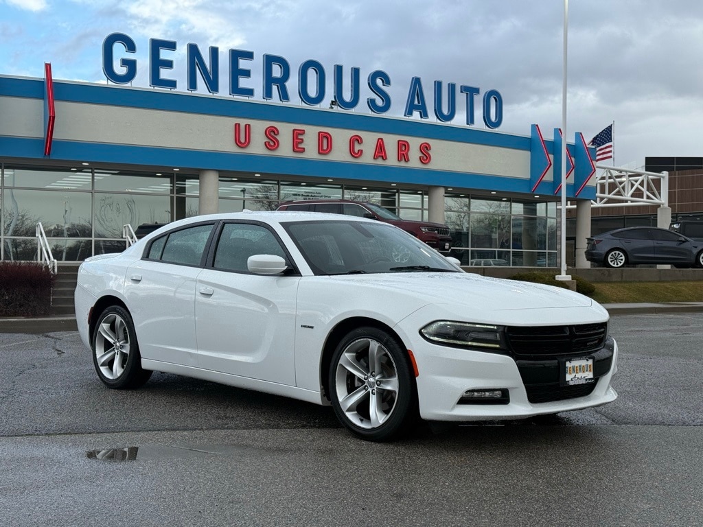 2016 Dodge Charger R/T's photo