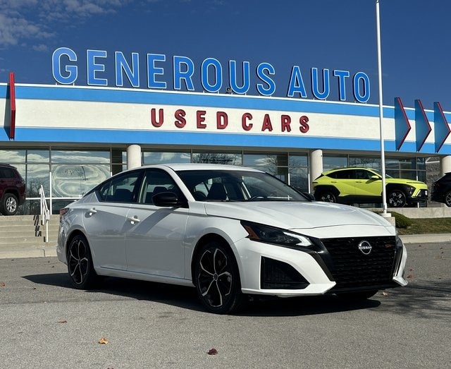 2024 Nissan Altima SR