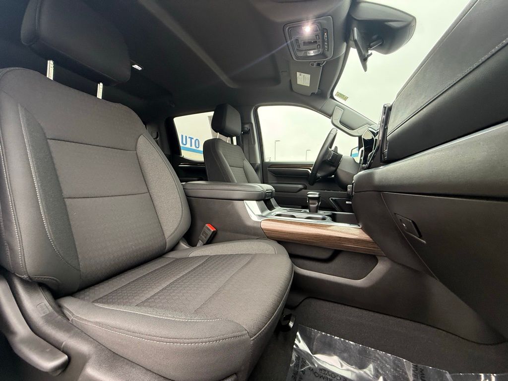 2024 Chevrolet Silverado 1500 RST - Photo 27