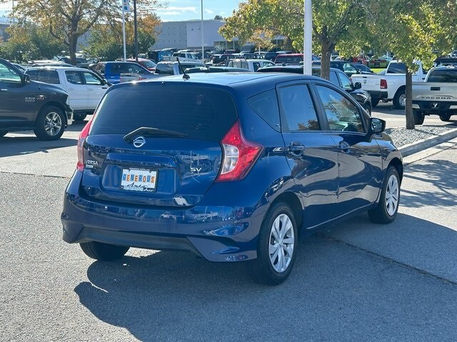 2019 Nissan Versa Note SV photo 3