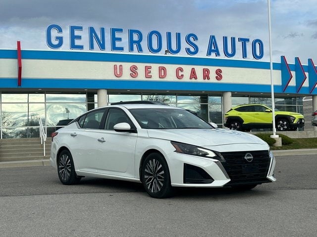 2023 Nissan Altima SV