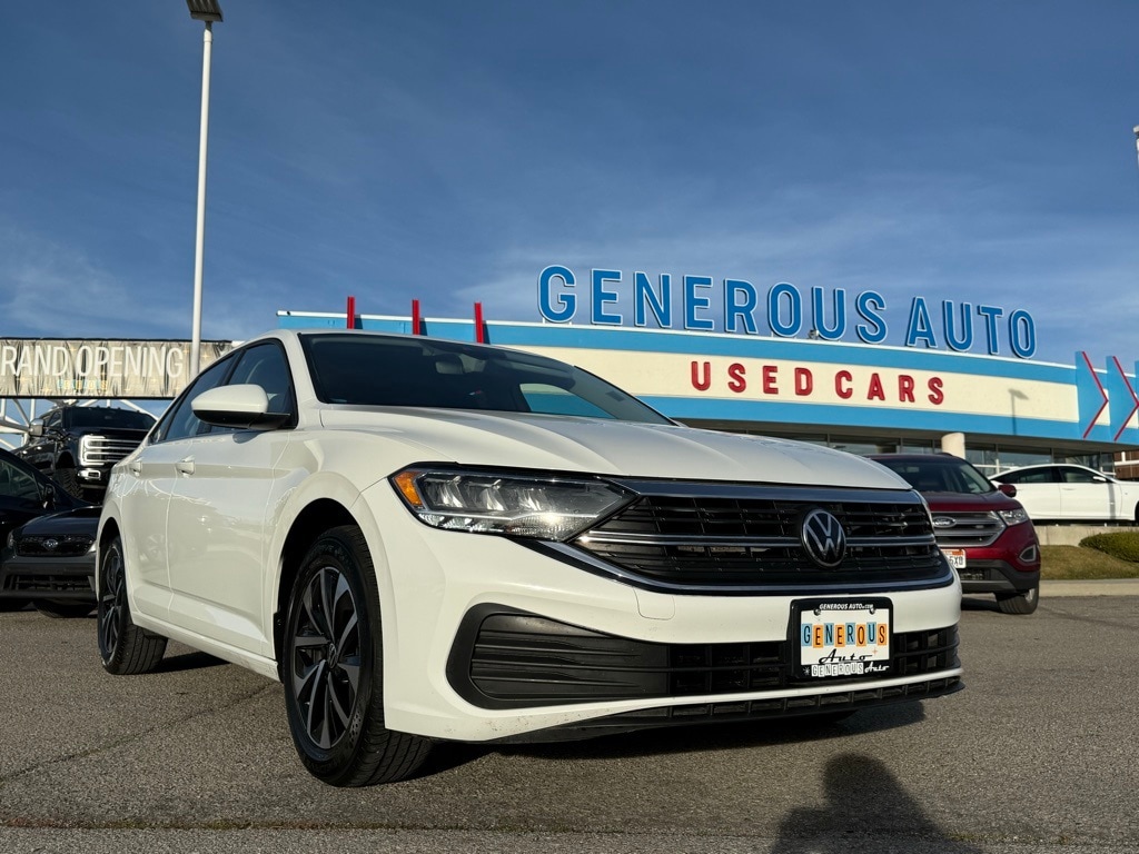 2024 Volkswagen Jetta S's photo