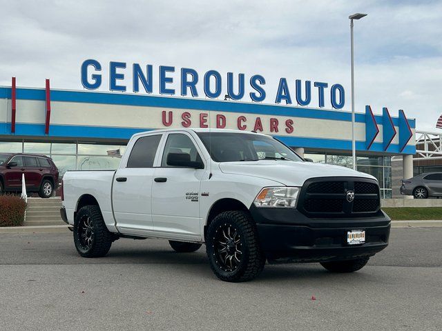 2022 RAM 1500 Classic Tradesman 4x4 Crew Cab 5'7's photo