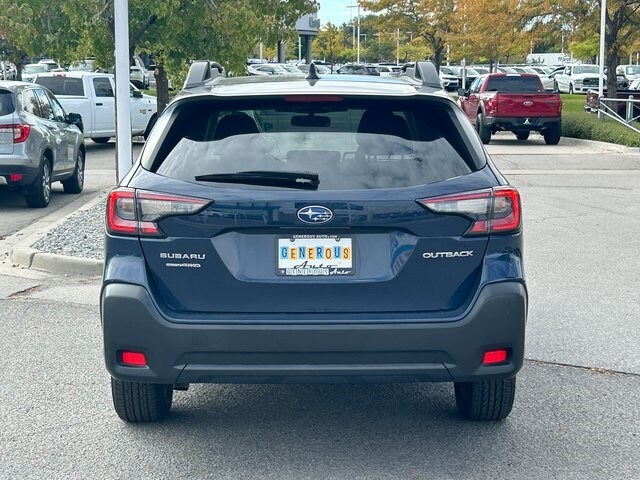 2024 Subaru Outback Premium photo 2