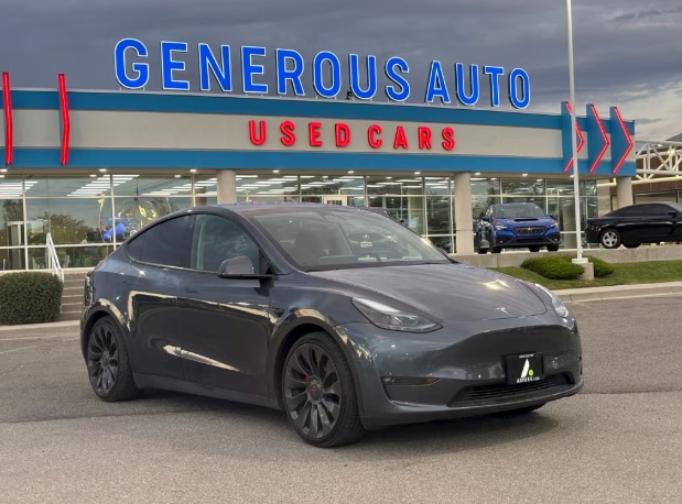How%20Many%20Miles%20Does%20a%20Tesla%20Model%20Y%20Last.png