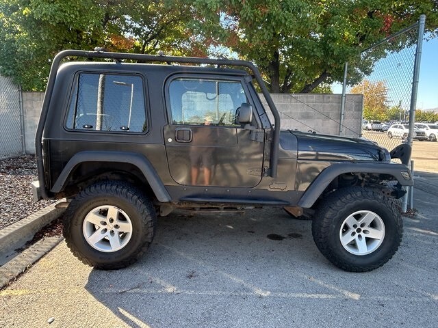 2005 Jeep Wrangler X photo 2
