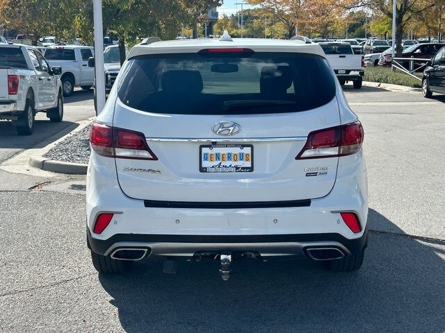 2017 Hyundai Santa Fe Limited Ultimate photo 3