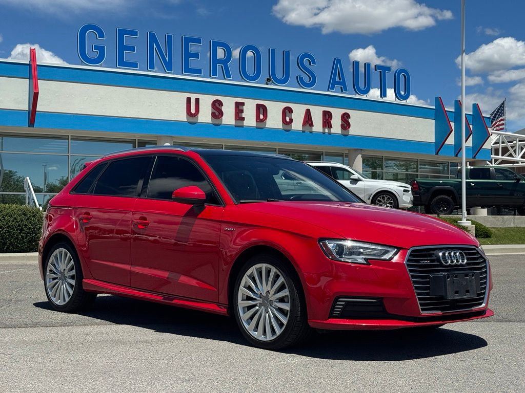 2017 Audi A3 e-tron 1.4T S tronic Premium's photo