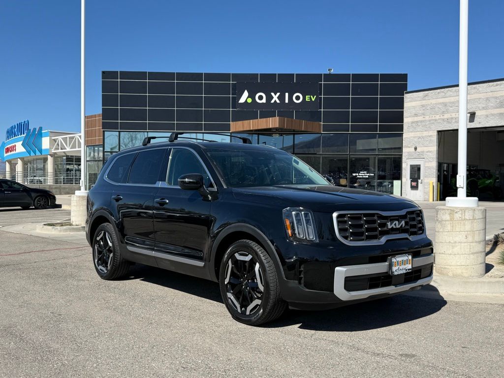 2025 Kia Telluride S AWD's photo