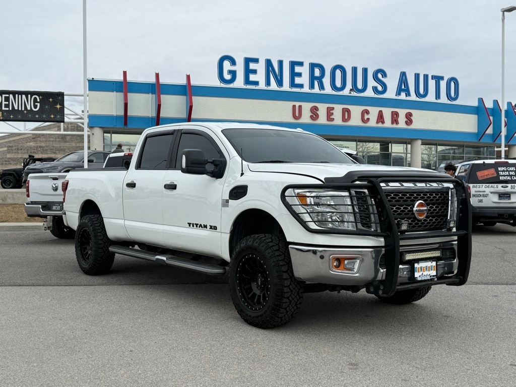 2016 Nissan Titan XD SV