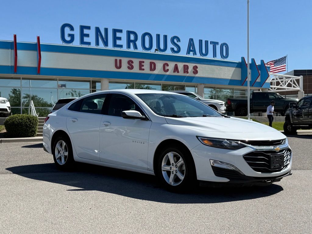 2023 Chevrolet Malibu 1LT's photo